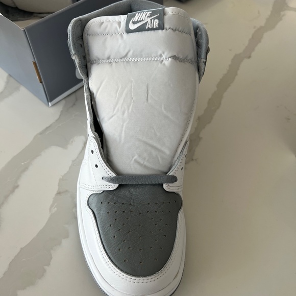 Air Jordan 1 High OG Stealth